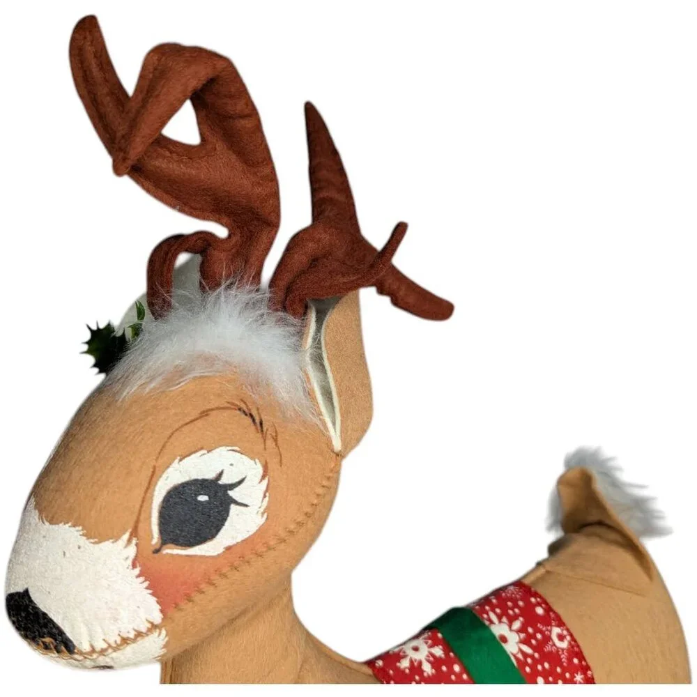 Vintage Annalee Mobilitee Christmas Reindeer Plush 18